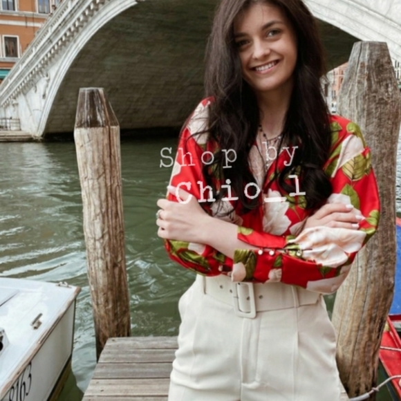 ZARA LONG PRINTED SHIRT Satin effect with V-neck color red Bloggers Favorite - Picture 3 of 13